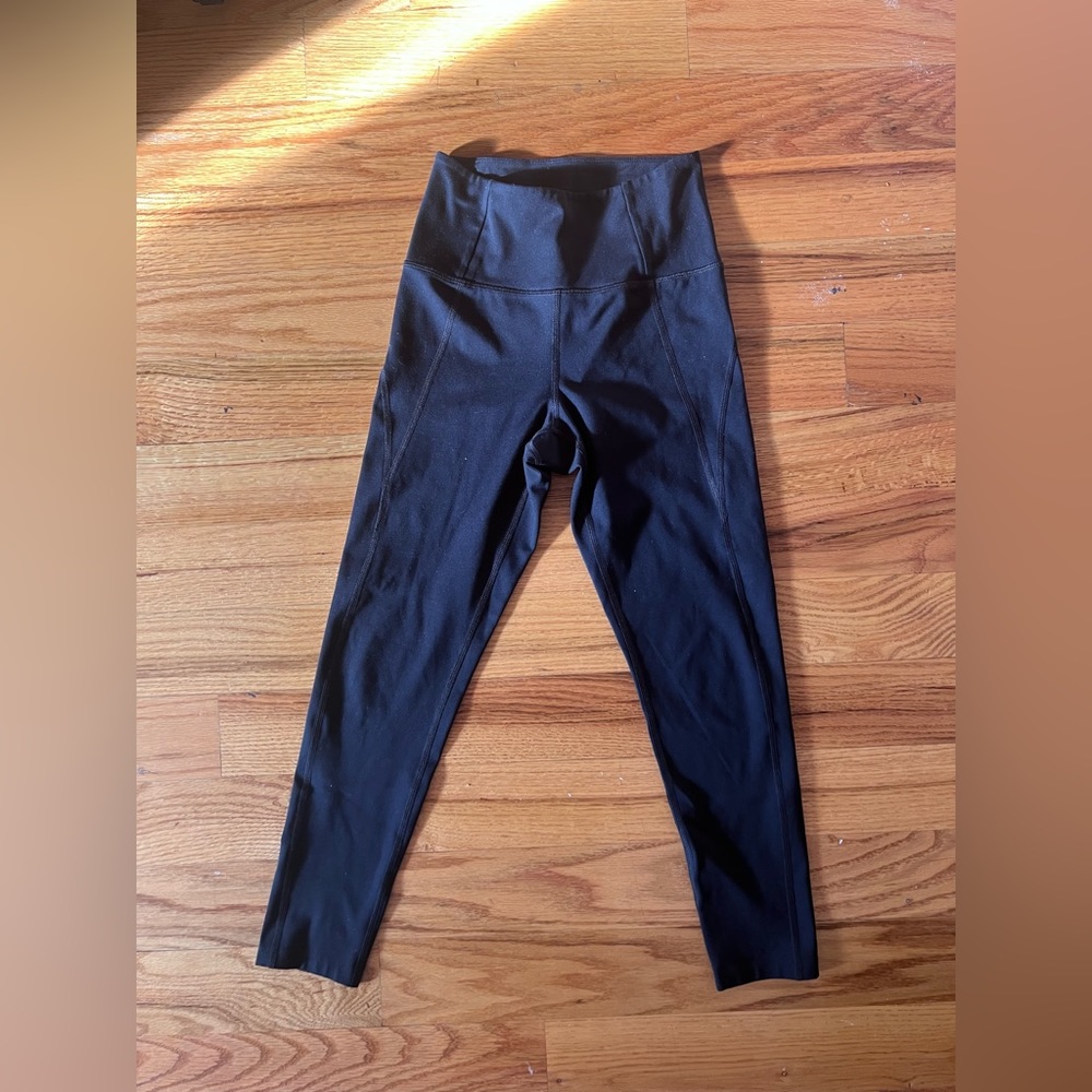 Girlfriend Collective Compressive High-Rise Legging in XS